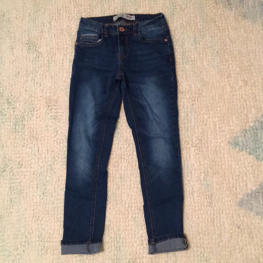 Dark wash cropped jeans